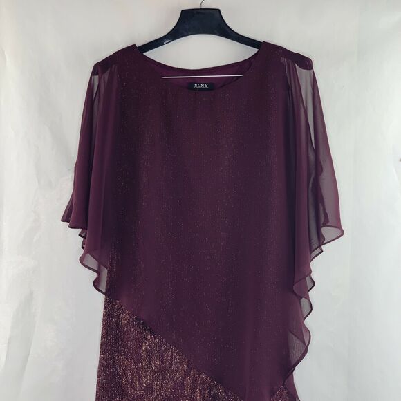 SLNY Burgundy Gold Lace Fringe Dress Attached Chiffon Cape NWOT Size 6 - Picture 4 of 9